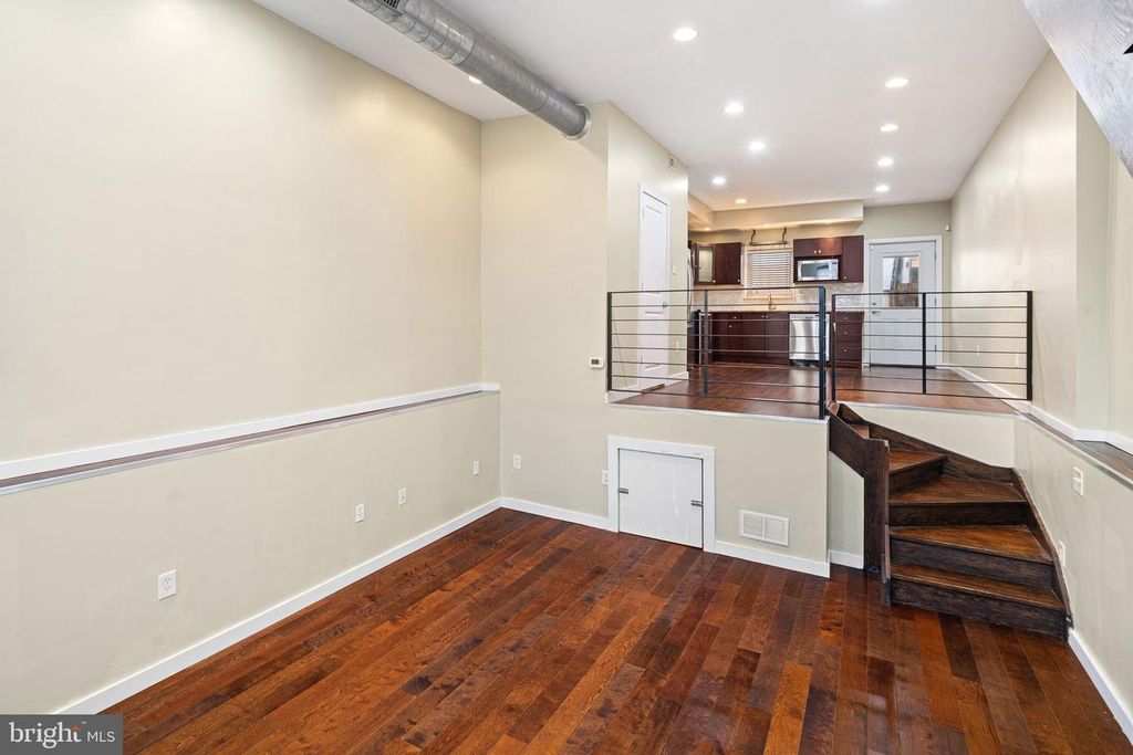 1009 S CHADWICK ST, PHILADELPHIA, PA 19146 — photo 3