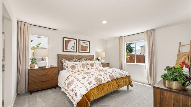 1656 Piner Ct, Yuba City, CA 95993