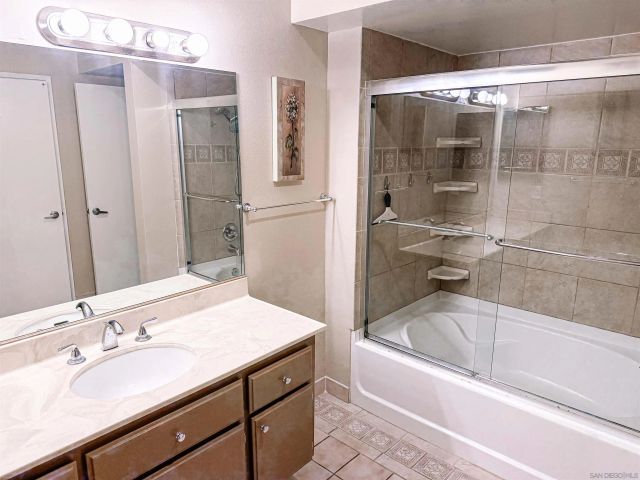 3098 Rue Dorleans 210, San Diego, CA 92110