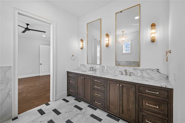 5438 Hackett Street, Springdale, AR 72762