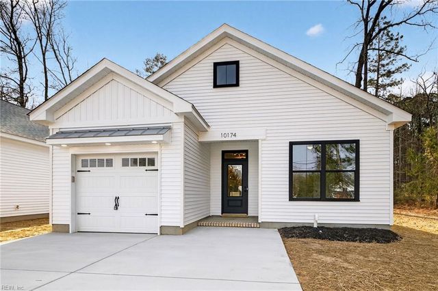 10174 Bank ST, Windsor, VA 23487