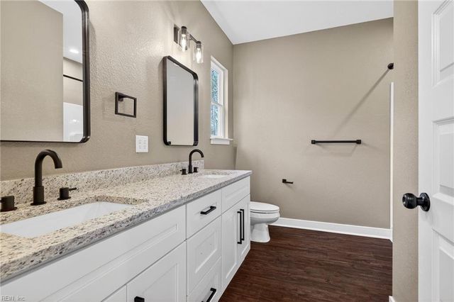 10174 Bank ST, Windsor, VA 23487