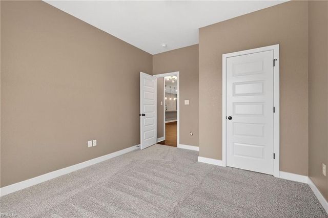 10174 Bank ST, Windsor, VA 23487