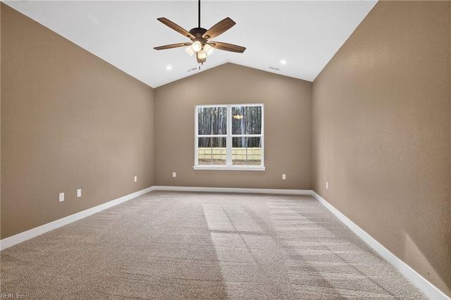 10174 Bank ST, Windsor, VA 23487