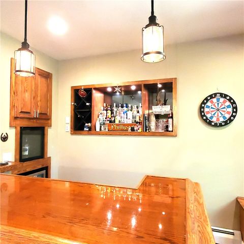 12 Ayoho Road, Coventry, RI 02816