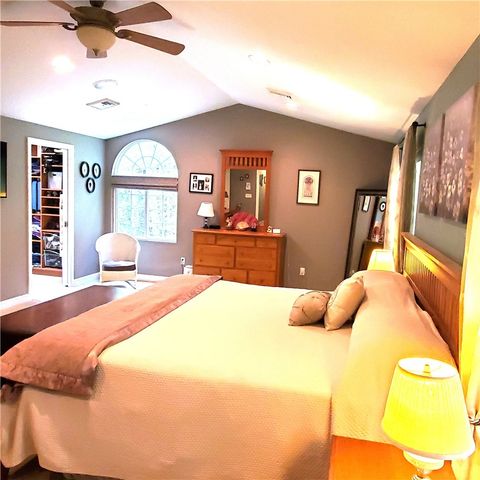 12 Ayoho Road, Coventry, RI 02816