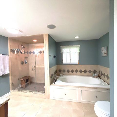 12 Ayoho Road, Coventry, RI 02816