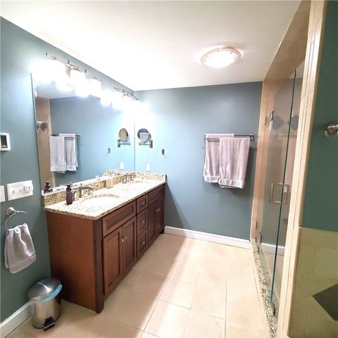 12 Ayoho Road, Coventry, RI 02816