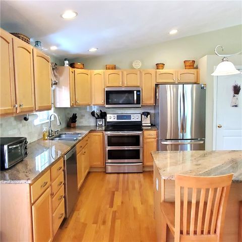 12 Ayoho Road, Coventry, RI 02816