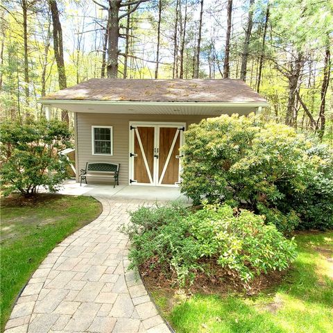 12 Ayoho Road, Coventry, RI 02816