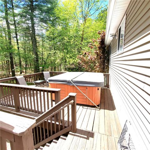 12 Ayoho Road, Coventry, RI 02816