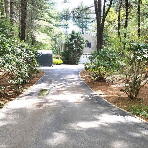 12 Ayoho Road, Coventry, RI 02816