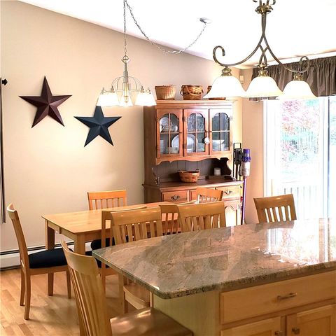 12 Ayoho Road, Coventry, RI 02816