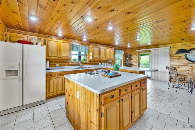 5675 Ackerman Hill Road, Amity, NY 14813