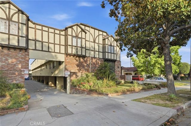 824 S Stoneman Avenue 16, Alhambra, CA 91801