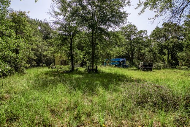 9808 Fm-908, Caldwell, TX 77836