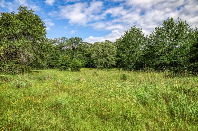 9808 Fm-908, Caldwell, TX 77836