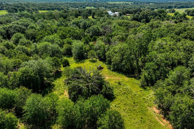 9808 Fm-908, Caldwell, TX 77836