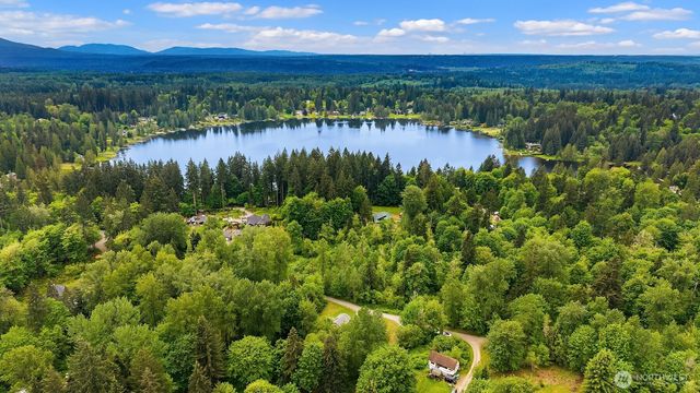 11404 356th Avenue NE, Carnation, WA 98014