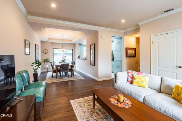 46 S Roosevelt Avenue 8, Pasadena, CA 91107