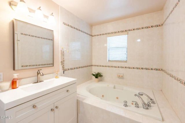 46 S Roosevelt Avenue 8, Pasadena, CA 91107