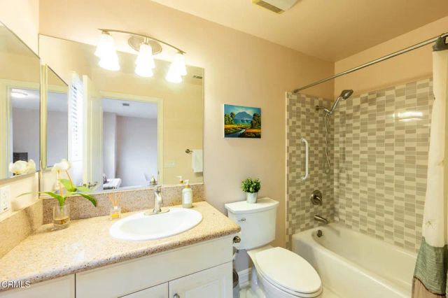 46 S Roosevelt Avenue 8, Pasadena, CA 91107