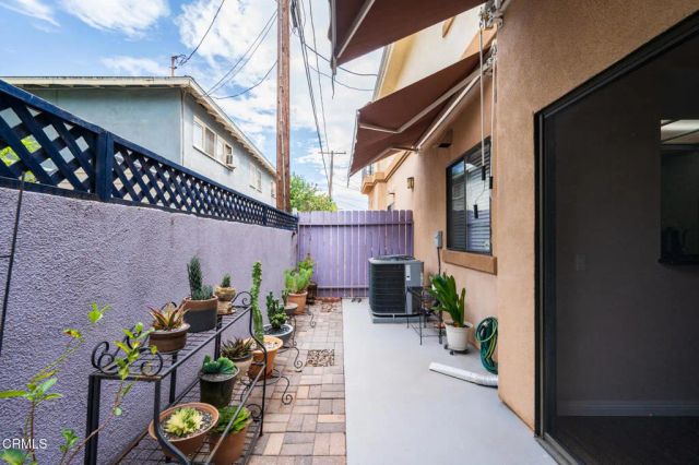 46 S Roosevelt Avenue 8, Pasadena, CA 91107