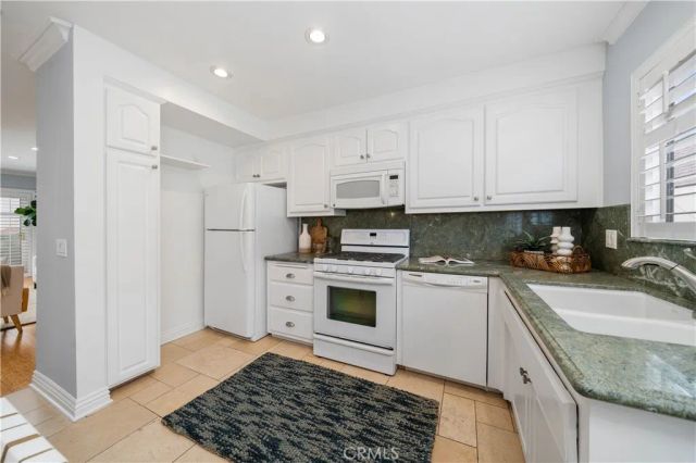 923 17th St 4, Santa Monica, CA 90403