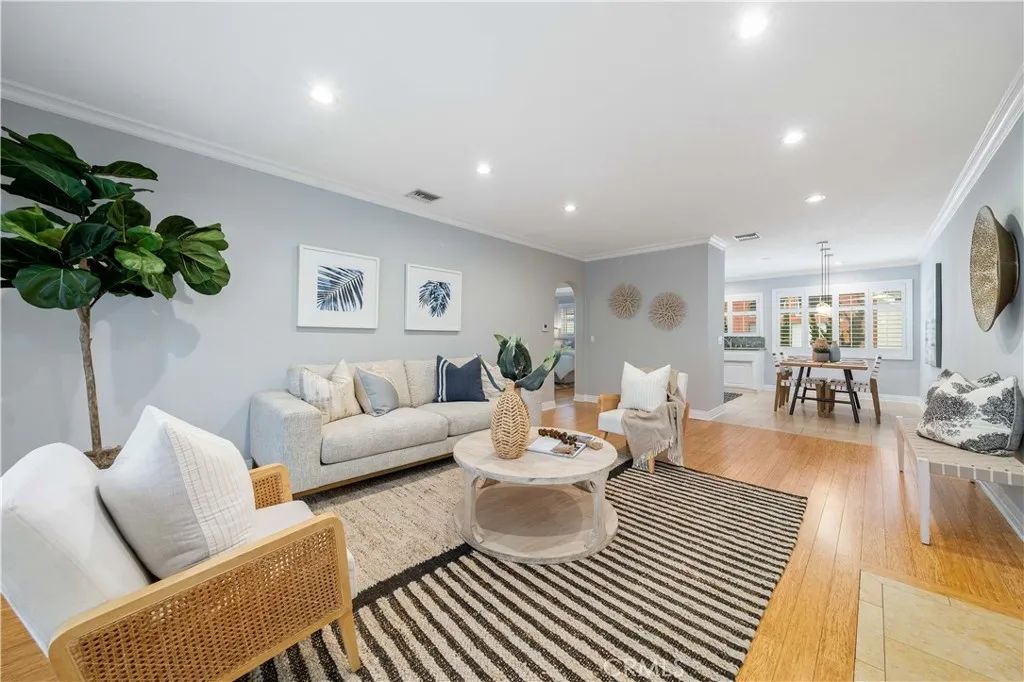 923 17th St 4, Santa Monica, CA 90403