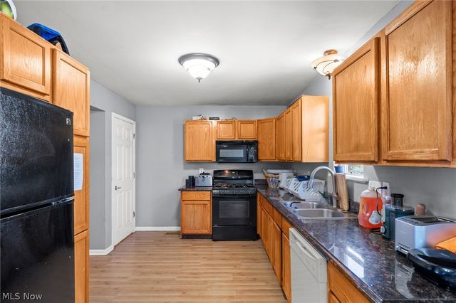 12505 Grimsby Avenue, Cleveland, OH 44135