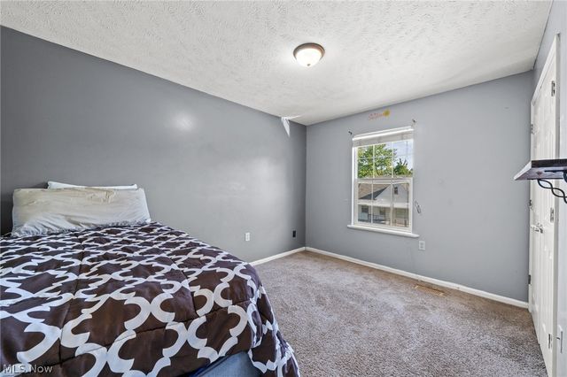 12505 Grimsby Avenue, Cleveland, OH 44135