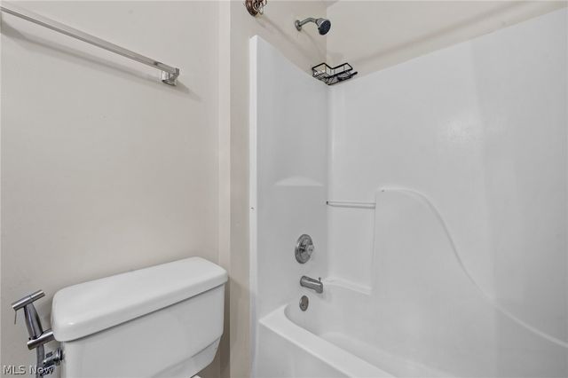12505 Grimsby Avenue, Cleveland, OH 44135