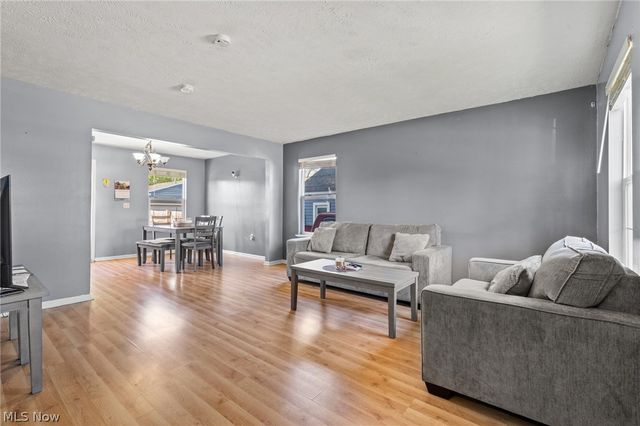 12505 Grimsby Avenue, Cleveland, OH 44135