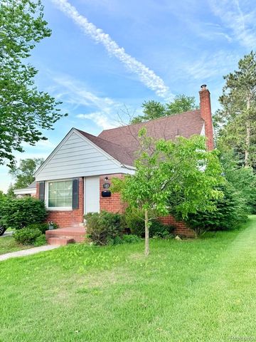 3451 Academy Street, Dearborn, MI 48124