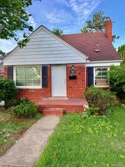 3451 Academy Street, Dearborn, MI 48124