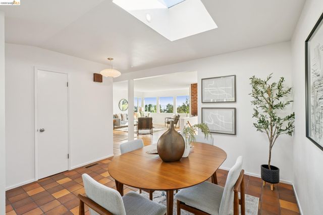 24 Arlington Ave., Kensington, CA 94707