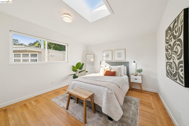 24 Arlington Ave., Kensington, CA 94707
