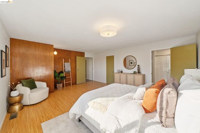 24 Arlington Ave., Kensington, CA 94707