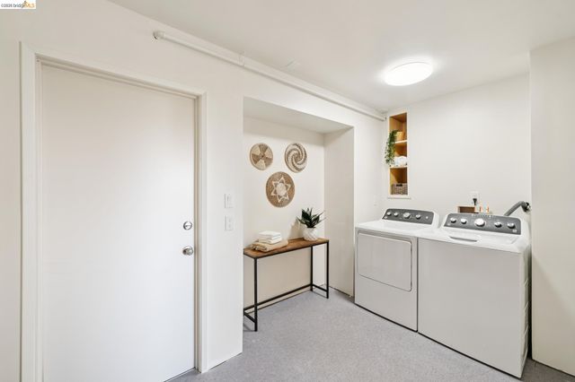 24 Arlington Ave., Kensington, CA 94707
