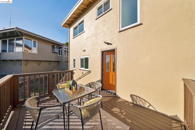 24 Arlington Ave., Kensington, CA 94707