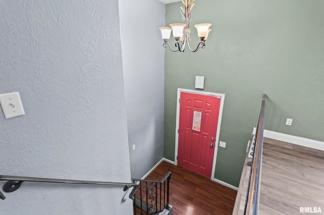 441 Armor Road, Springfield, IL 62704