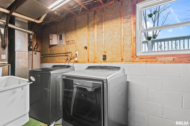 441 Armor Road, Springfield, IL 62704