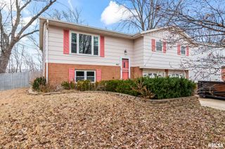 441 Armor Road, Springfield, IL 62704