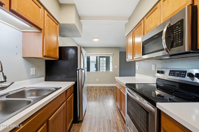 1518 W COLTER Street 14, Phoenix, AZ 85015