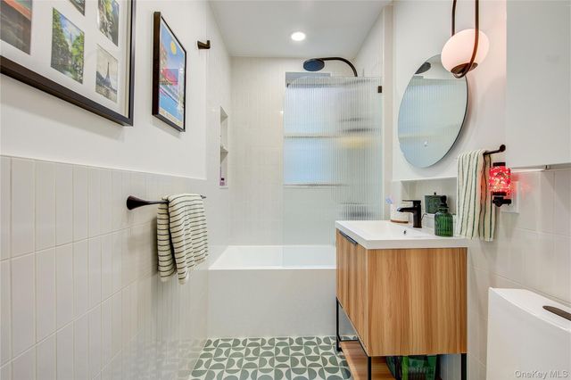 35-15 78th Street 1, Jackson Heights, NY 11372
