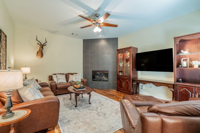 6774 Cortona Lane, Frisco, TX 75034