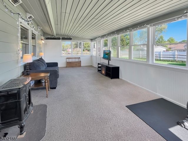 706 Rugby Road, Lopatcong Twp., NJ 08865