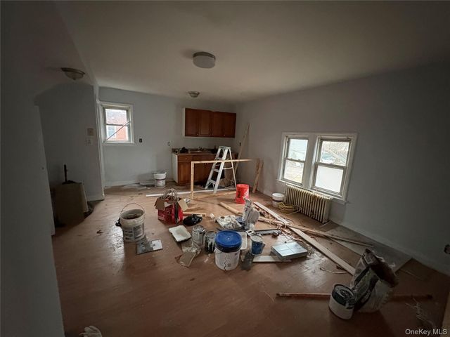 21 E Clinton Avenue, Roosevelt, NY 11575