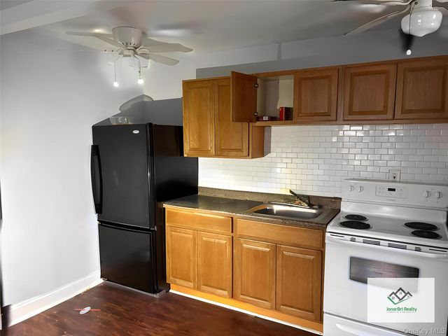 21 E Clinton Avenue, Roosevelt, NY 11575