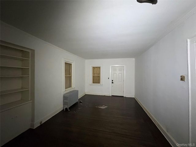 21 E Clinton Avenue, Roosevelt, NY 11575